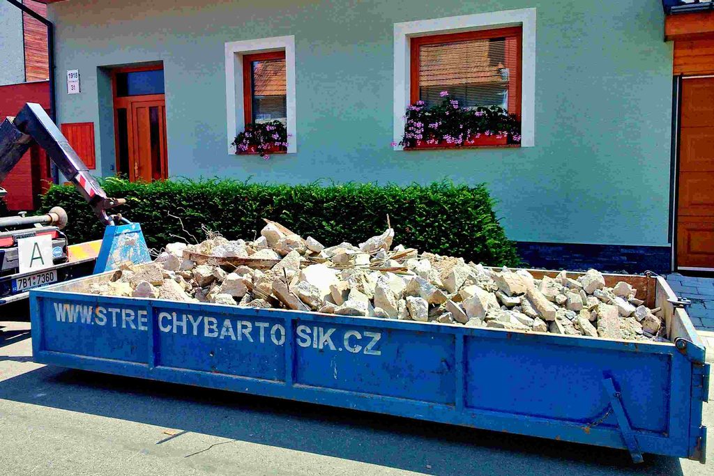 Kontejnerová doprava foto kontejner sutě3,5m3